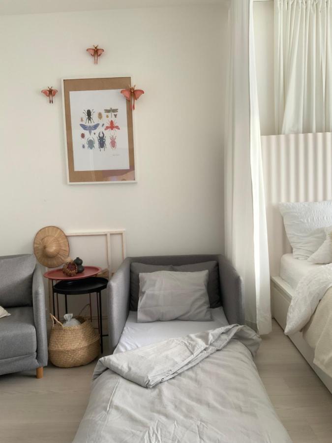 Light Room By Zoom Apartments Bratislava Exterior photo